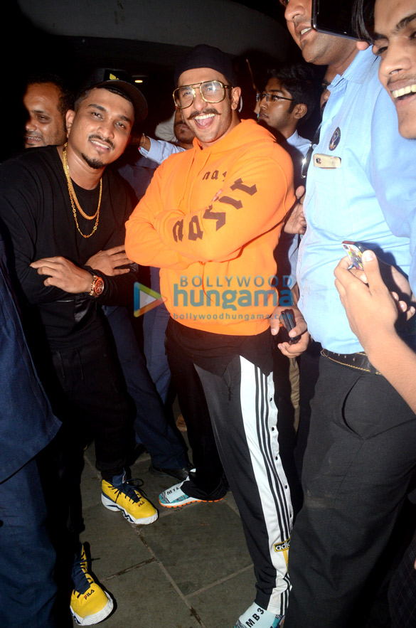 ranveer singh snapped at famous studio for gully fest 4