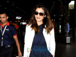 Raveena Tandon, Kriti Kharbanda and others snapped at the airport