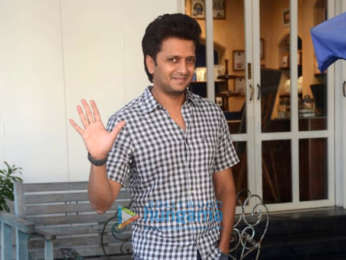 Riteish Deshmukh snapped in Bandra