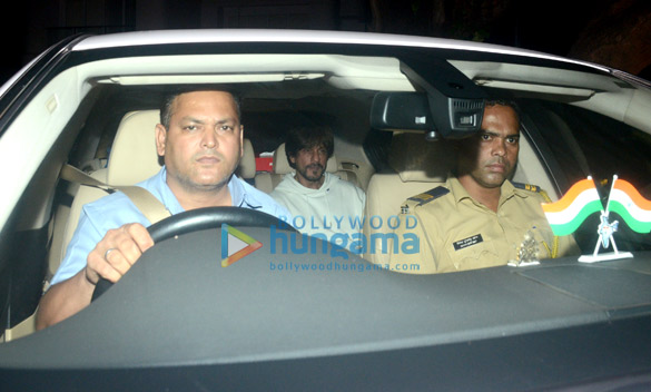 Shah Rukh Khan, Deepika Padukone and others grace Ranbir Kapoor’s house party in Bandra Shah Rukh Khan, Deepika Padukone and others grace Ranbir Kapoor’s house party in Bandra