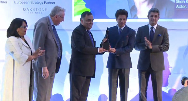 Shah Rukh Khan gets felicitated at India - UK Business summit in London