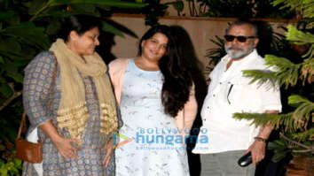 Shahid Kapoor and family snapped at their house