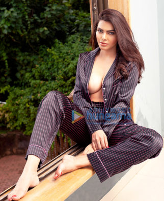 Celebrity Photo Of Sherlyn Chopra