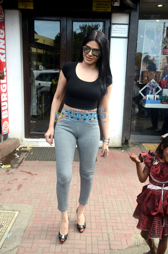 sherlyn chopra spotted at bastian 6