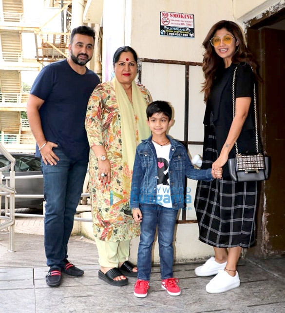 shilpa shetty spotted with her family at pvr juhu 2