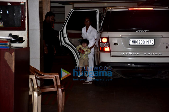 taimur ali khan snapped at his grandmothers house in bandra 1