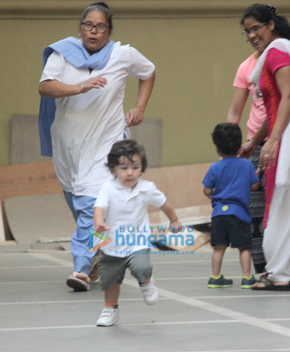taimur ali khan snapped in bandra 3 11