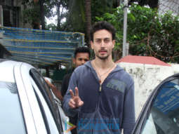 Tiger Shroff spotted at the dance class in Bandra