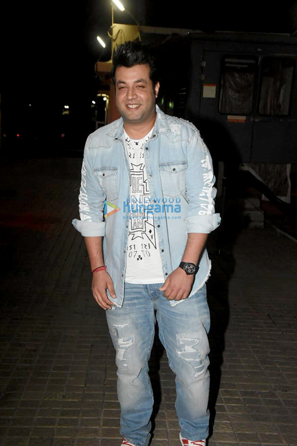 varun dhawan and other celebs grace the special screening of sui dhaaga made in india 4