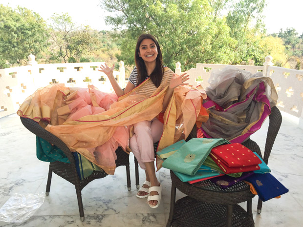 WHOA! Anushka Sharma bought 35 sarees from Chanderi weavers during Sui Dhaaga – Made In India shooting