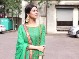 Sonal Chauhan visits Lalbaugcha Raja 2018