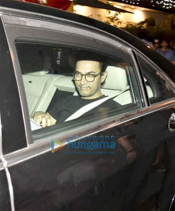aamir khan spotted in bandra for dubbing 5