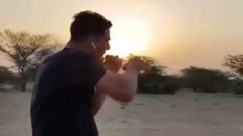 Akshay Kumar shadow boxes while cycling and it is definitely worth a watch