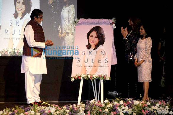 amitabh bachchan and shweta bachchan nanda snapped at the launch of dr jaishree sharads book skin rules 4