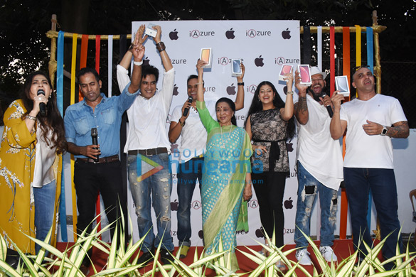Asha Bhosle and Zanai Bhosle grace the launch of the iPhone XR at the iAzure store in Bandra Asha Bhosle and Zanai Bhosle grace the launch of the iPhone XR at the iAzure store in Bandra