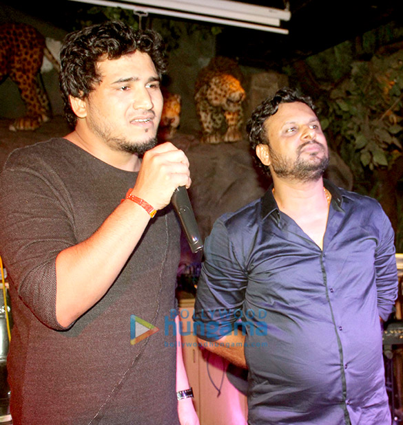 bhushan kumar varun sharma sonu nigam and others snapped at kumaars birthday celebrations 10