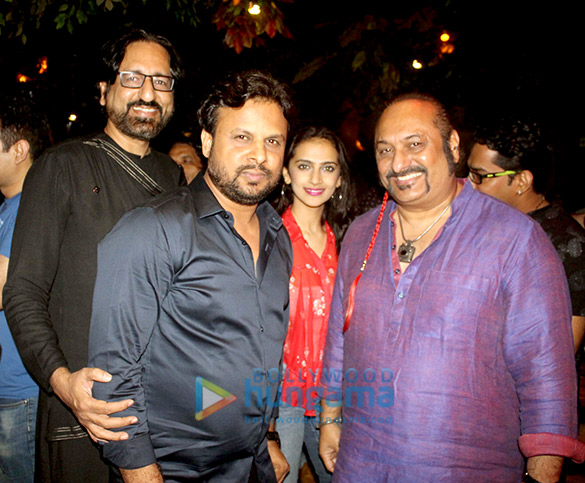 bhushan kumar varun sharma sonu nigam and others snapped at kumaars birthday celebrations 3