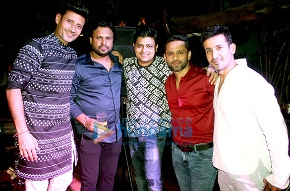bhushan kumar varun sharma sonu nigam and others snapped at kumaars birthday celebrations 5