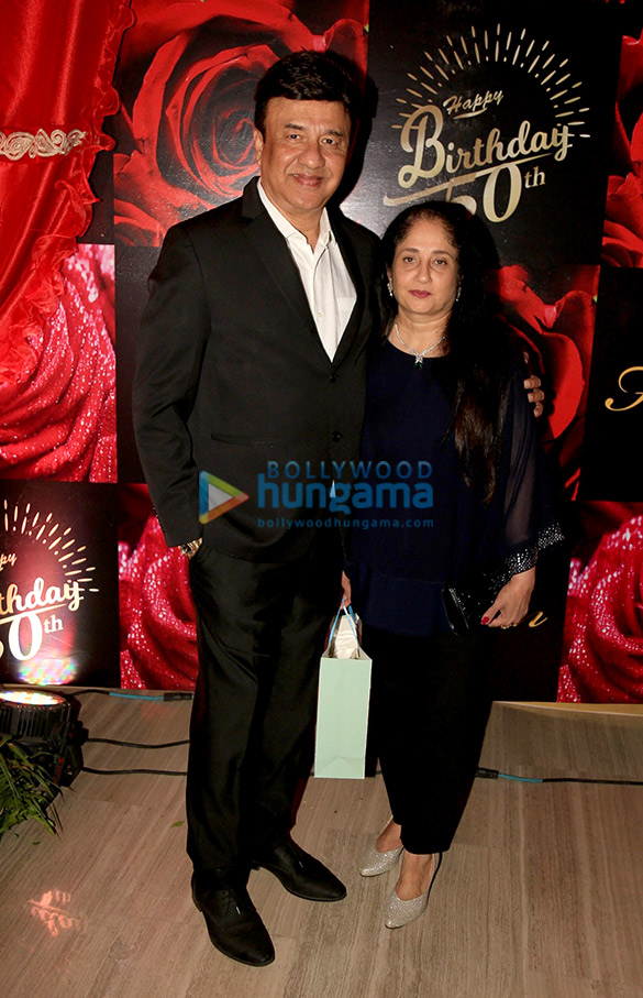 celebs grace farhan furniturewalas birthday bash 8 2