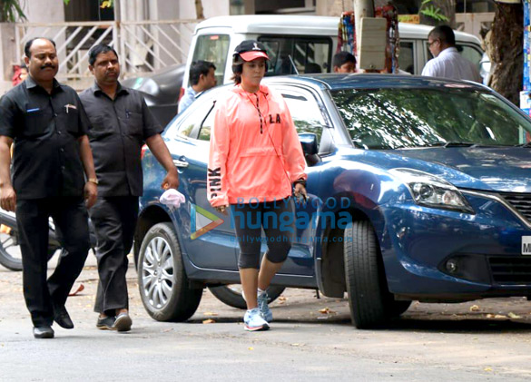 ekta kapoor spotted in juhu 1