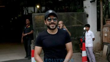 Emraan Hashmi spotted at Otters Club in Bandra