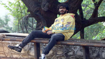Harshvardhan Kapoor spotted in Bandra