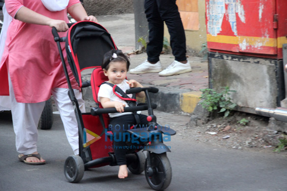 inaaya naumi kemmu spotted in bandra 4