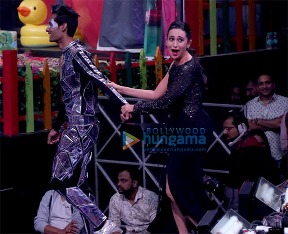 karisma kapoor snapped on sets of dance 4 at filmalay studio 1