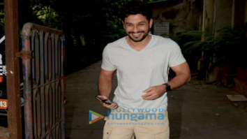 Kunal Khemu snapped in Khar