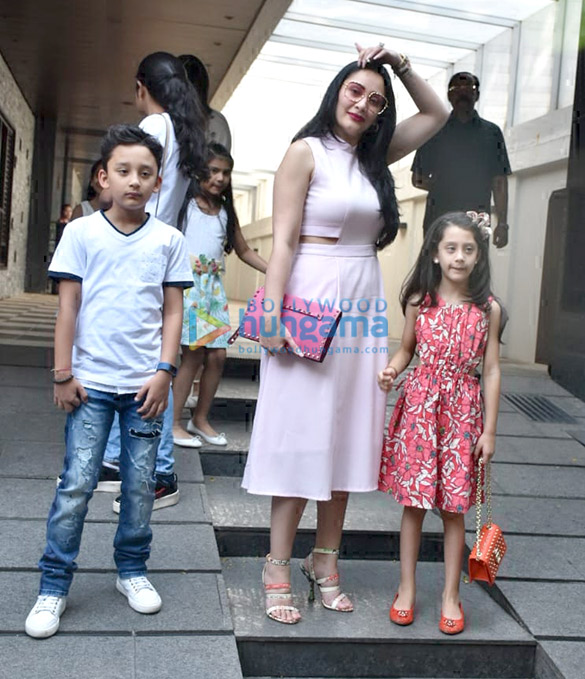 manyata dutt spotted with her kids at hakkasan in bandra 5