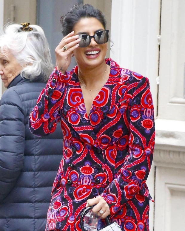 Priyanka Chopra in Anna Sui while in NYC (8)