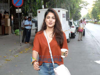 Rhea Chakraborty snapped in Khar