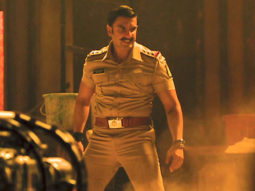 Rohit Shetty is BACK with his cult action | Ranveer Singh ROARS in this SIMMBA video