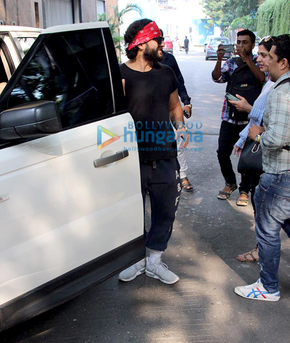 saif ali khan spotted at a dubbing studio 2 2