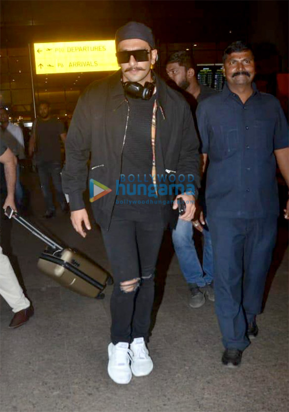 salman khan ranveer singh katrina kaif kangana ranaut and others snapped at the airport 2