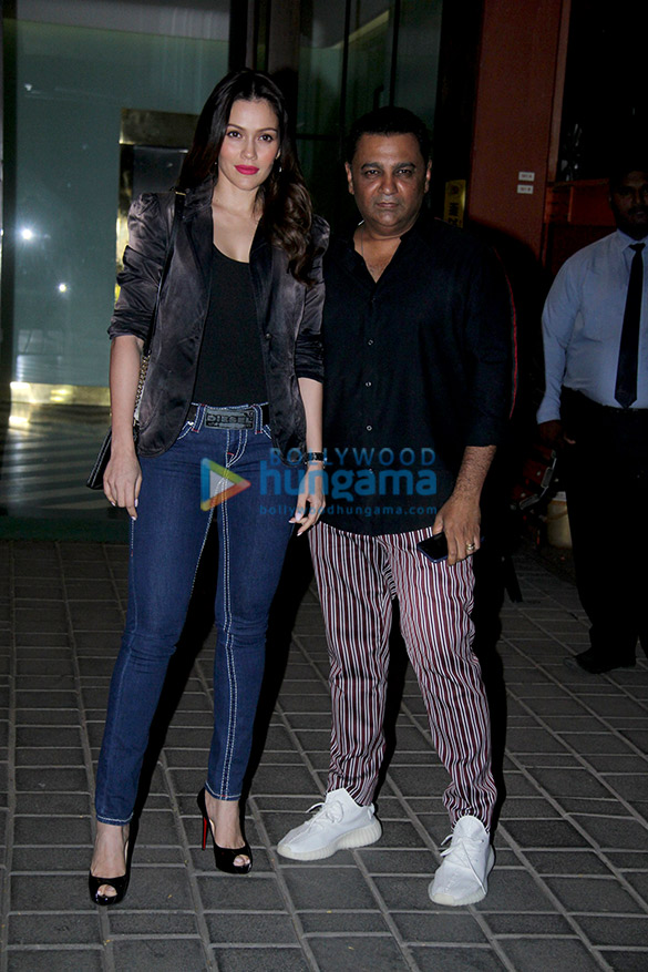 salman khan varun dhawan and others grace aayush sharmas birthday bash 18