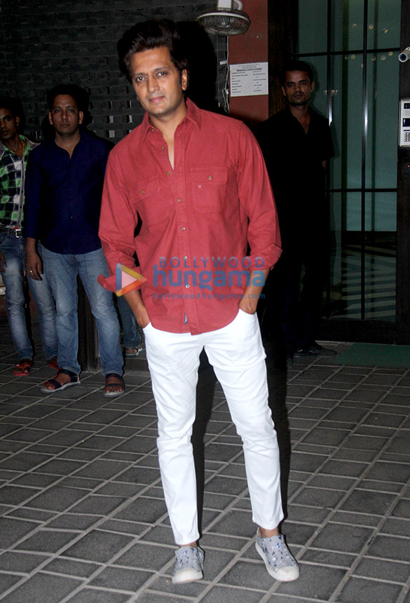 salman khan varun dhawan and others grace aayush sharmas birthday bash 25