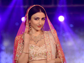 Soha Ali Khan, Swara Bhaskar and others walk the ramp at The Wedding Junction Festive Show