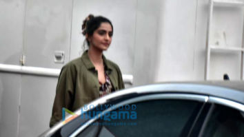 Sonam Kapoor Ahuja spotted after photoshoot in Bandra