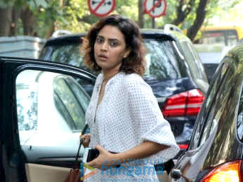 Swara Bhaskar spotted at Amrapali store in Juhu