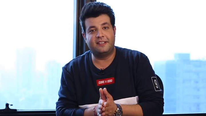 Varun Sharma: “Agar aapko lagta hai ki ITEM-songs nahi hone chaheye TOH….” Varun Sharma: “Agar aapko lagta hai ki ITEM-songs nahi hone chaheye TOH….”