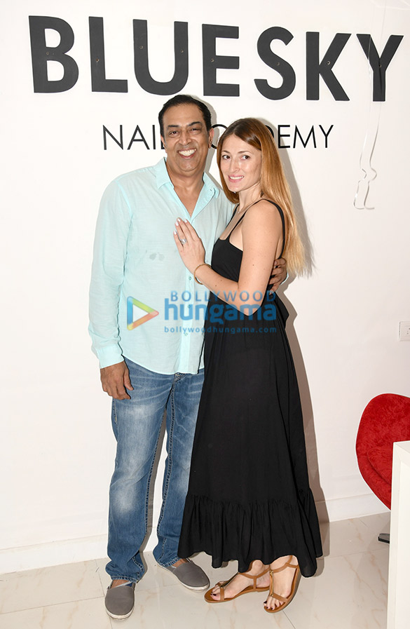vindu dara singh and dina singh snapped at the launch of bluesky nail academy 1