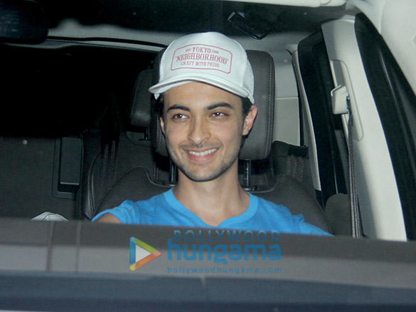 aayush sharma and varun dhawan snapped at the gym in juhu 3