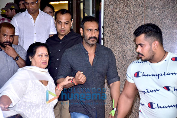 ajay devgn and kajol snapped attending a chautha ceremony 1