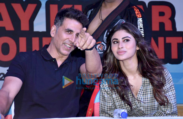 akshay kumar vicky kaushal and mouni roy snapped at kudo tournament 3