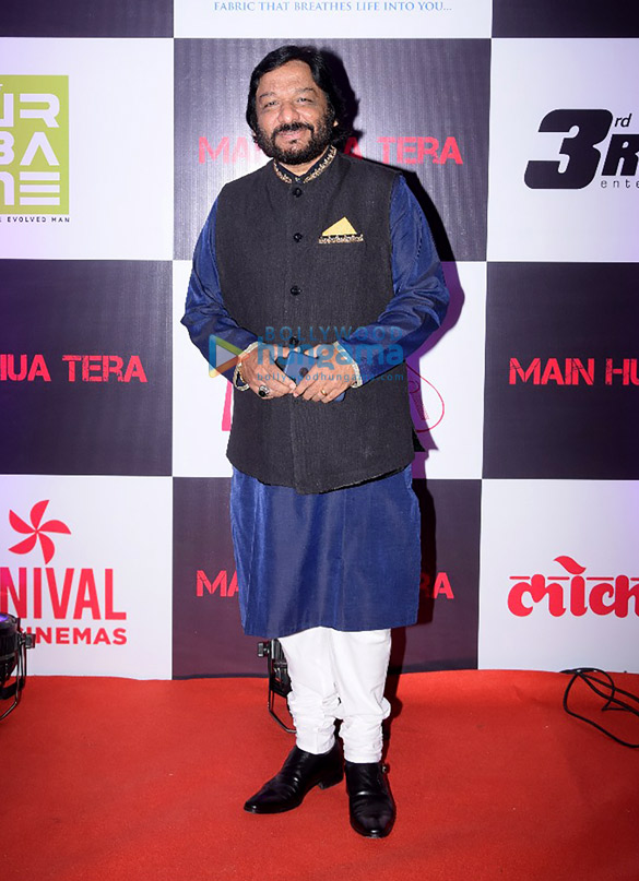 amitabh bachchan unveils avitesh shrivastavas single main hua tera 8