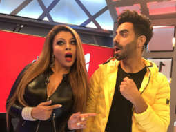 Bigg Boss 12 – Rakhi Sawant REVEALS that she wants to have a shower with former contestant Anup Jalota