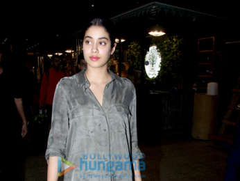 Boney Kapoor, Janhvi Kapoor, Kajol and others snapped at the airport