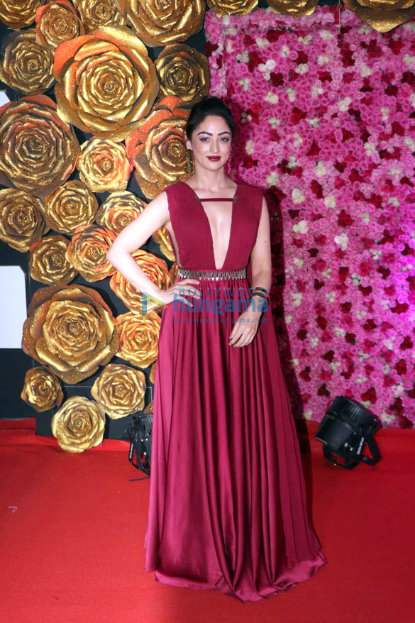 celebs grace lux golden rose awards 201867 13