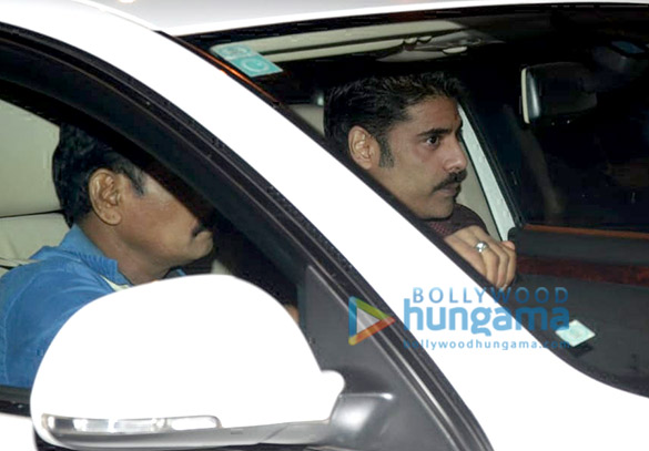 celebs grace shah rukh khans diwali party 10